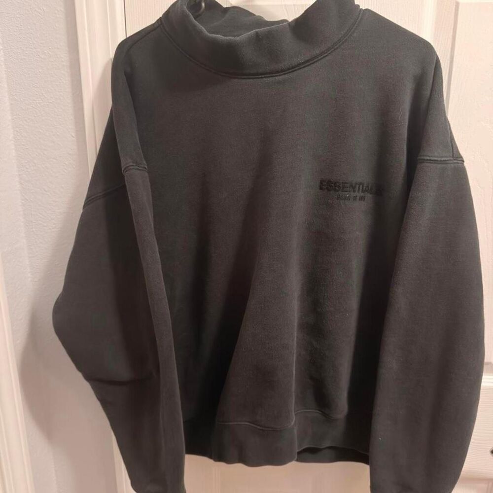 Fear-of-god Men's Black and Grey Sweatshirt